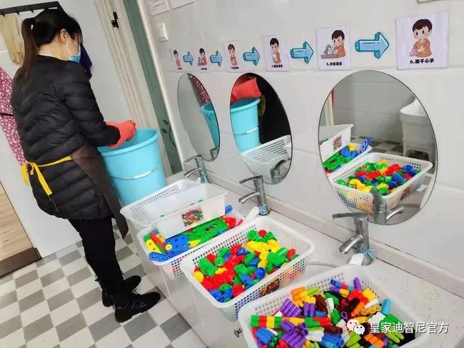 皇家迪智尼 I 不同類型的玩具，清洗和消毒的方式也不一樣哦?。?！